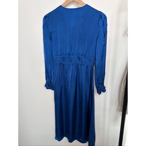 Aritzia Wilfred Satin Midi Dress - Picture 4 of 7